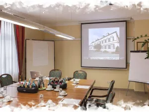 薩恩別墅浪漫酒店