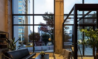 3. 에이치에비뉴 호..