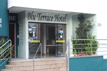 Blu Terrace Hotel Отели рядом с достопримечательностью «Quebec Bridge»