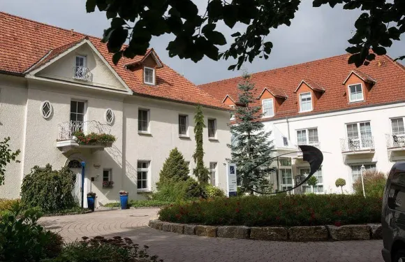 阿蒙森奈希旅居酒店