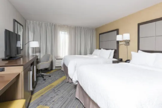 西拉法葉歡朋酒店 酒店