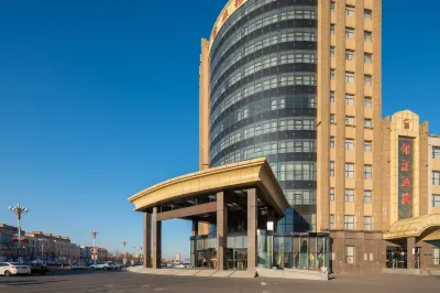 인룽 스테이트 연회 호텔 판진 Panshan Sports College 주변 호텔