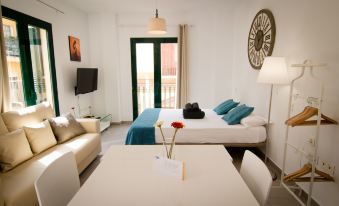 Holidays2Malaga Flamenco Apartments