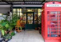 The London Tearoom Hotels in Chiang Mai