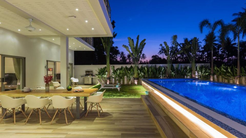 5 Bedrooms Villa Bacardi