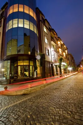 Sofia Place Hotel by Hmg