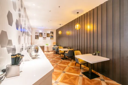 Jinjiang Metropolo Hotel-songshan road Zhengzhou Отели рядом с достопримечательностью «Zhengzhou Institute of Financial Technician»