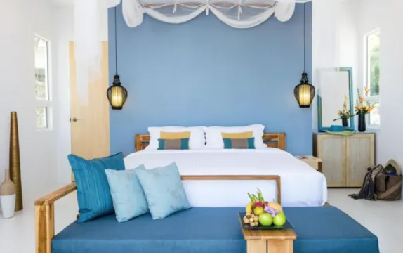 บังกะโลชั้นบนชายหาด