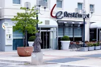 Campanile Paris Ouest - Chaville Hotel dekat Paroisse orthodoxe Notre Dame Souveraine de Chaville