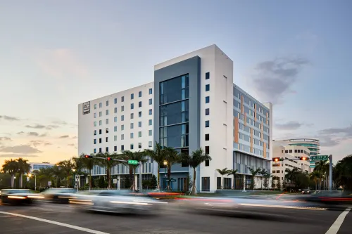 AC Hotel Miami Aventura - parking