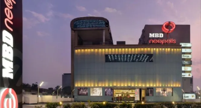Radisson Blu Hotel MBD Ludhiana Hotels in Ludhiana