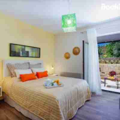 Velvet Breeze Superior Villa Rooms