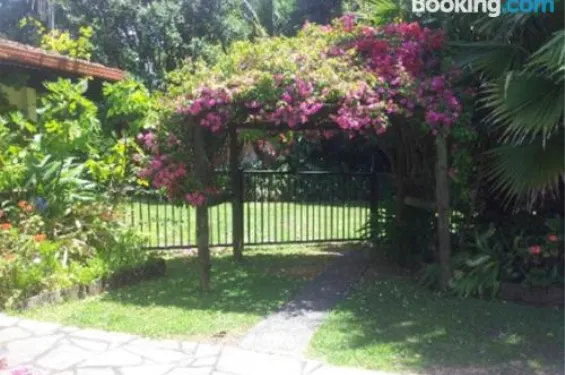 水域邊緣住宿加早餐酒店