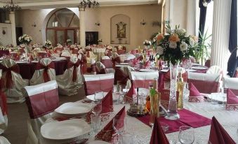 Hotel Ferdinand - Housity