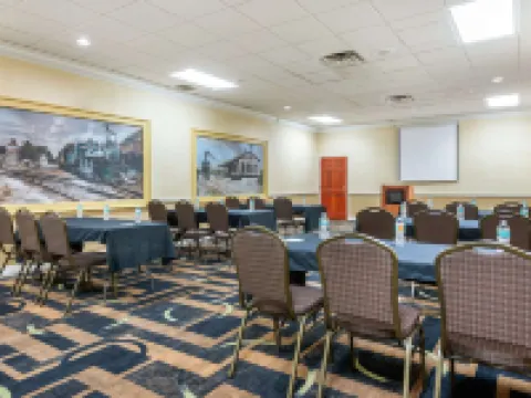 Quality Inn & Suites Palatka Riverfront Hotels in Palatka