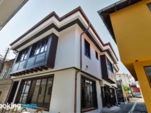Hotel Barleti