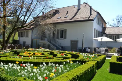 Hostellerie Le Petit Manoir Hotels in Buchillon
