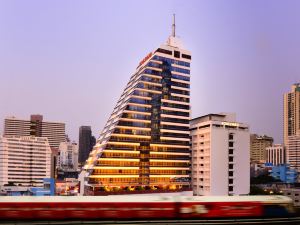 Boulevard Hotel Bangkok Sukhumvit