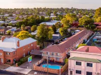 Blue Diamond Motor Inn