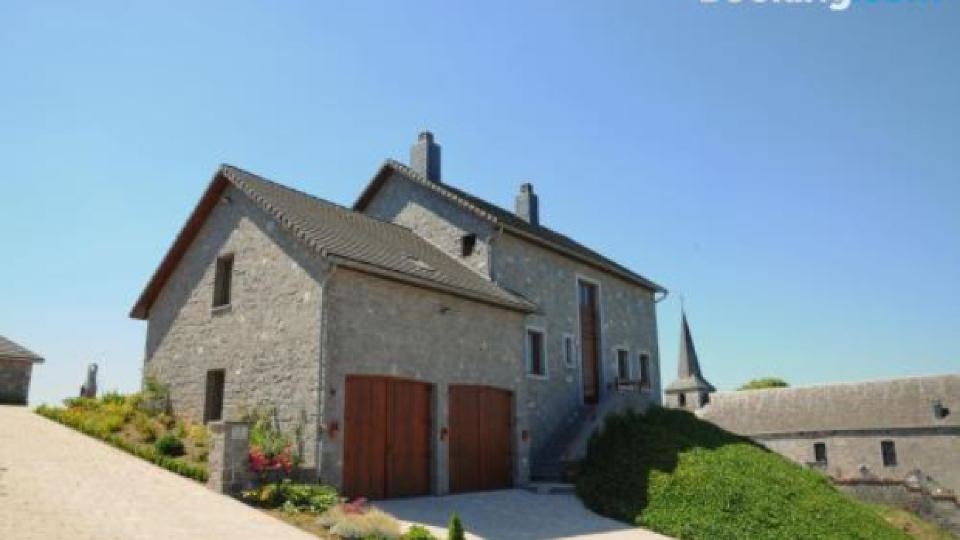 A côté de l'Epicerie