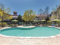 La Quinta Inn & Suites by Wyndham Denver Tech Center - プール