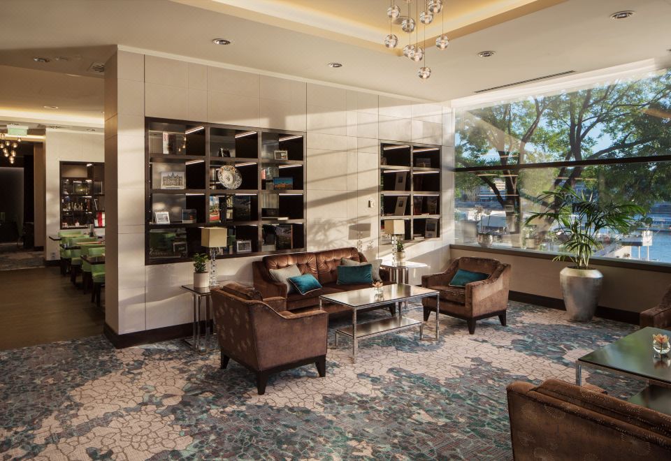 [InterContinental Budapest의 실내 수영장]