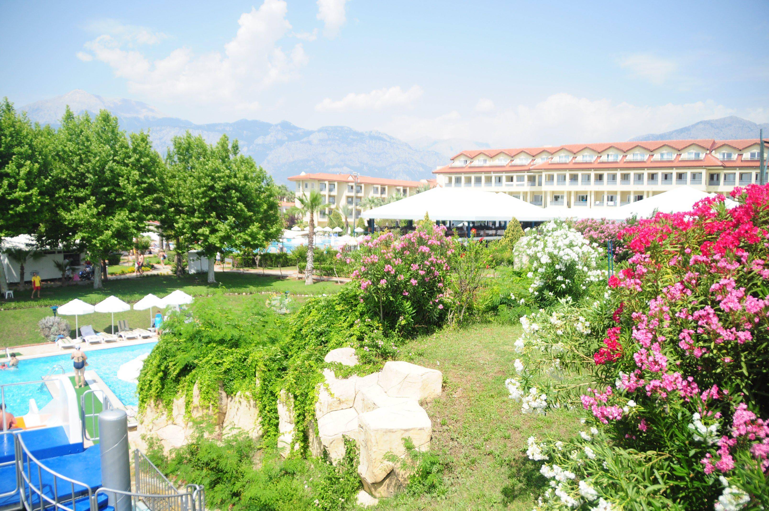 Queen's Park le Jardin - All Inclusive