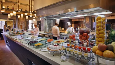 InterContinental Hotels Alpensia Pyeongchang Resort Отели рядом с достопримечательностью «MonaYongPyong - Ski Resort»