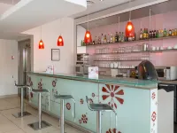 Ibis Guingamp - Coeur de Bretagne Hotels in Ploumagoar