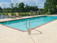 La Quinta Inn & Suites by Wyndham Biloxi - Swimmingpools