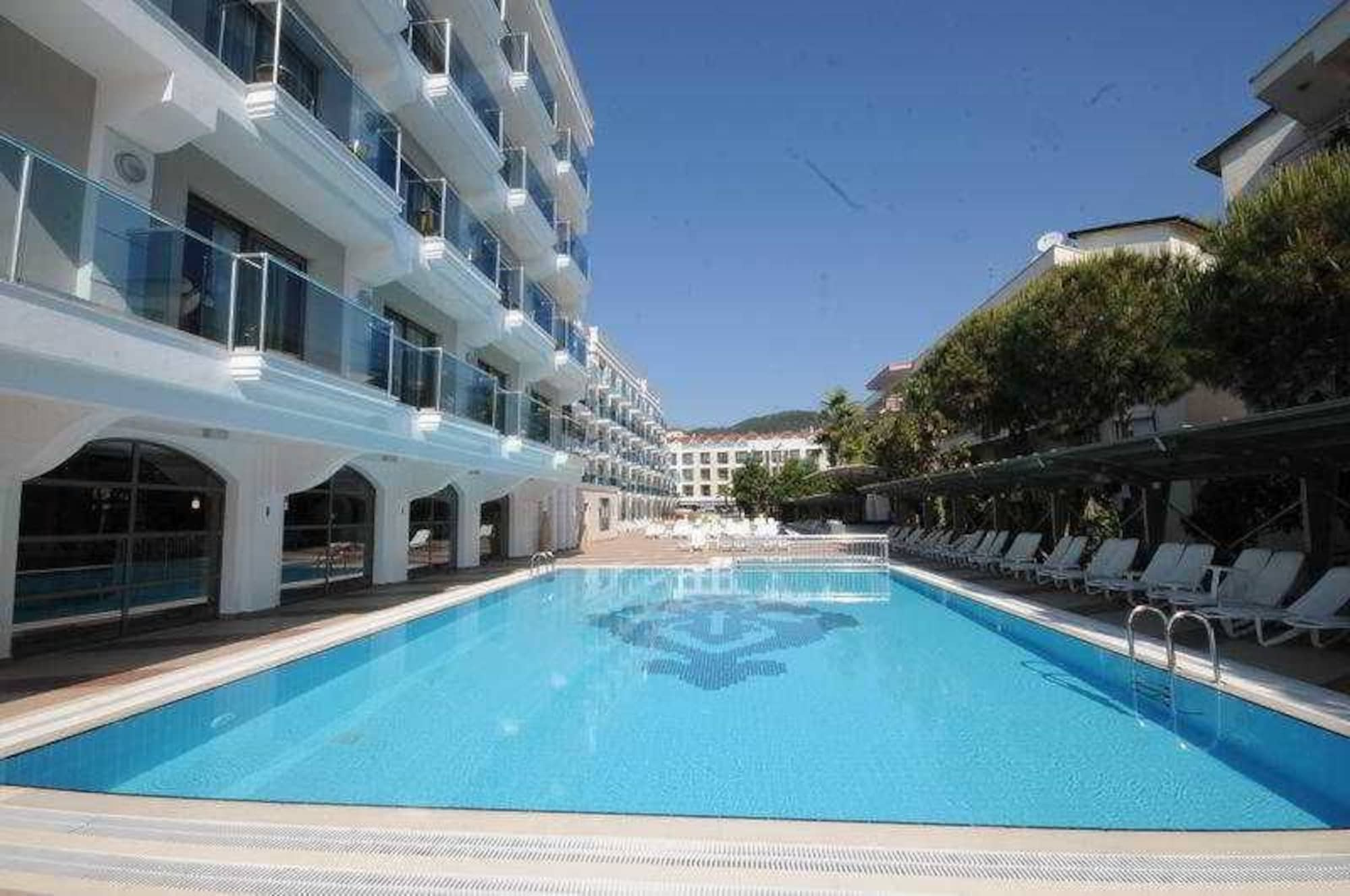 Emre Beach & Emre Annexe (Emre Beach & Emre Hotel)