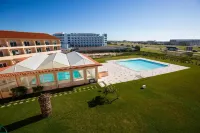 Star Inn Peniche - Beach