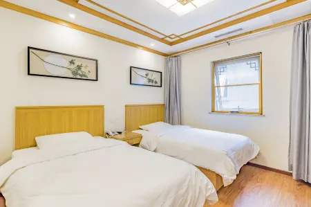 Homeinn Pebble Hotel (Beijing Qianmen Pedestrian Street)