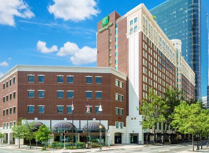 DoubleTree by Hilton Charlotte City Center