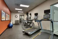 Drury Inn & Suites Charlotte Northlake - gimnasio