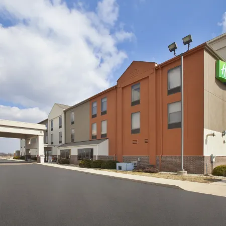 Holiday Inn Express TIFFIN by IHG Отели в г. Сенека