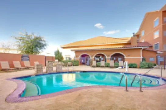 เรสซิเดนซ์อินน์ บายแมริออท มิดแลนด์