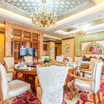 Jianping International Hotel