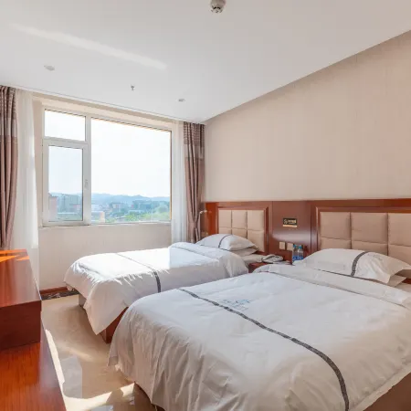 Ruifeng Business Hotel