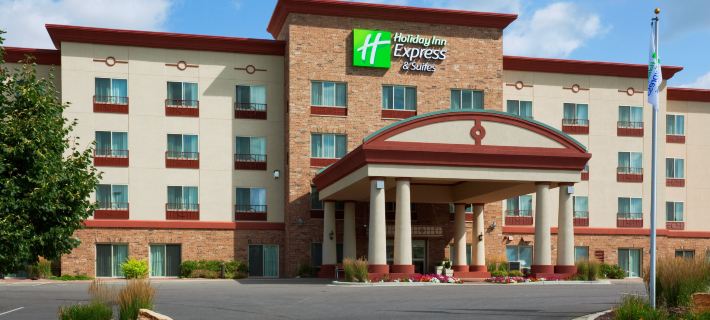 Holiday Inn Express & Suites WAUSAU by IHG Hotels in Marathon County