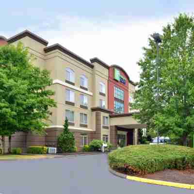 Holiday Inn Express Portland West/Hillsboro Hotel Exterior