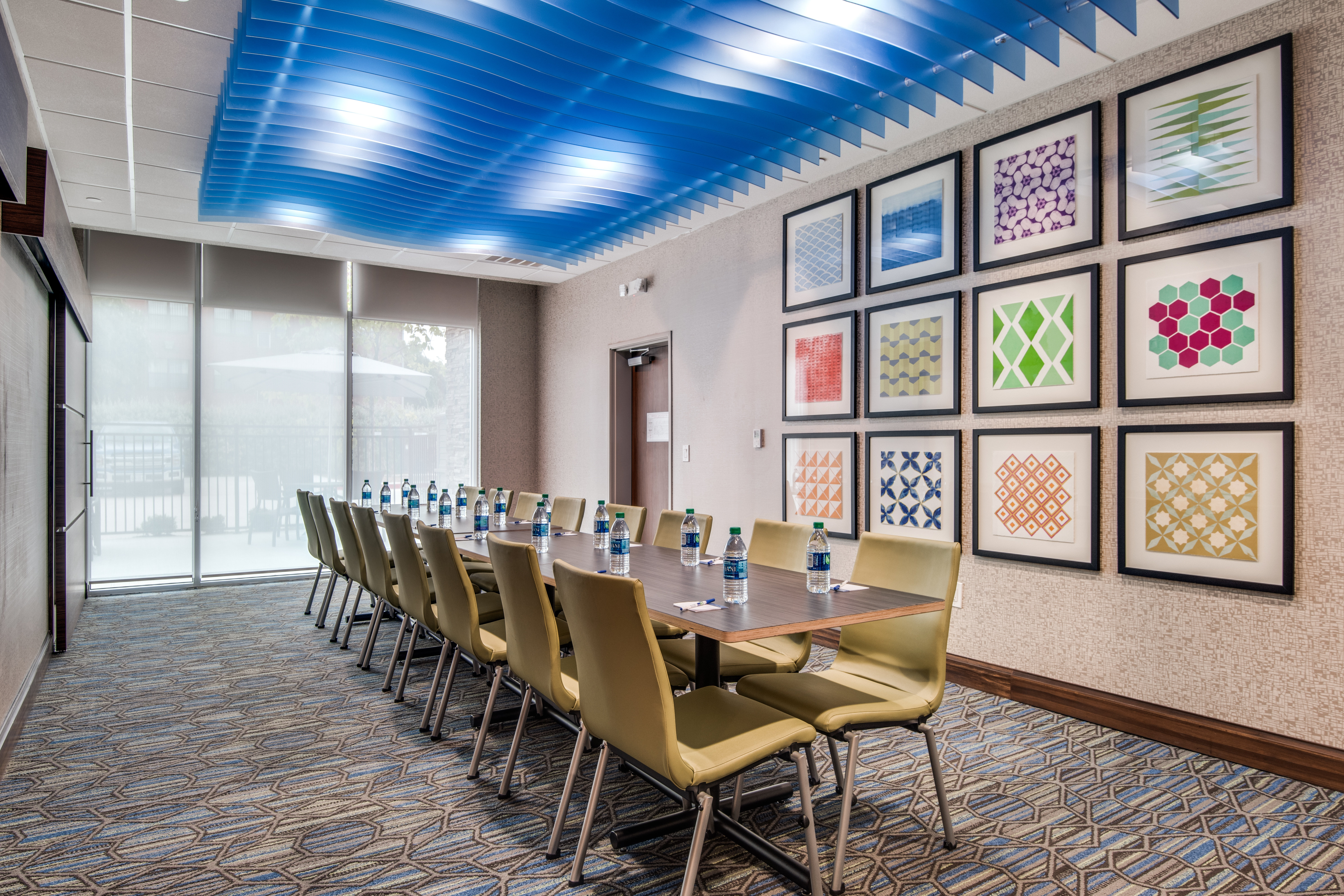 Holiday Inn Express & Suites Dallas North - Addison, an Ihg Hotel