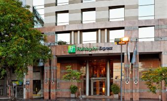 Holiday Inn Express Puerto Madero