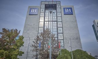 iH Hotels Milano Lorenteggio