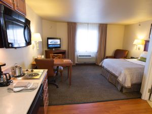 Candlewood Suites Springfield