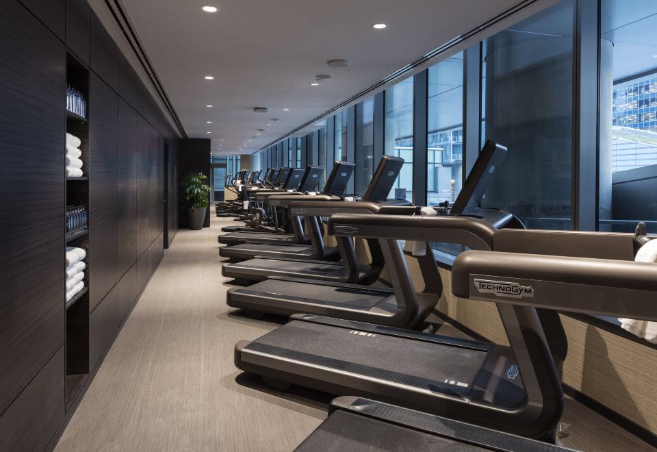 파라독스 호텔 밴쿠버 수영장 이미지