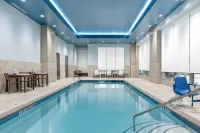Embassy Suites College Station Hotel di College Station