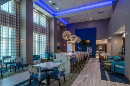 Hampton Inn & Suites by Hilton Plano Dallas
