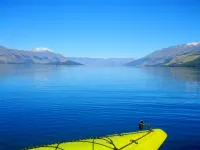 Glenorchy Lake House Hotels in Glenorchy