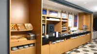 Holiday Inn Express ISTANBUL - ATAKOY METRO by IHG - Beach
